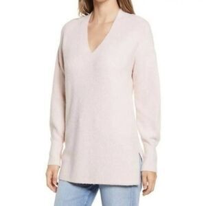 NWOT Halogen Cozy V-neck Tunic Sweater